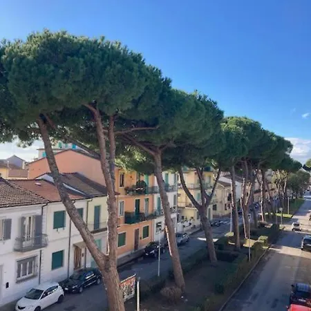 Appartamento A Viareggio Exterior photo